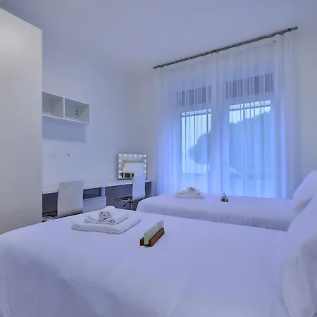 Blue Heaven Apartment