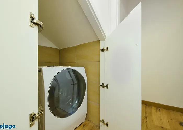 Blue Heaven * Lierna