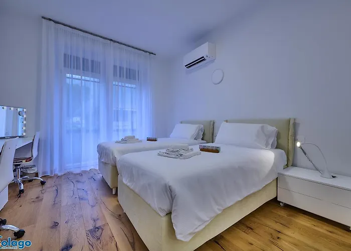 Blue Heaven Apartment *